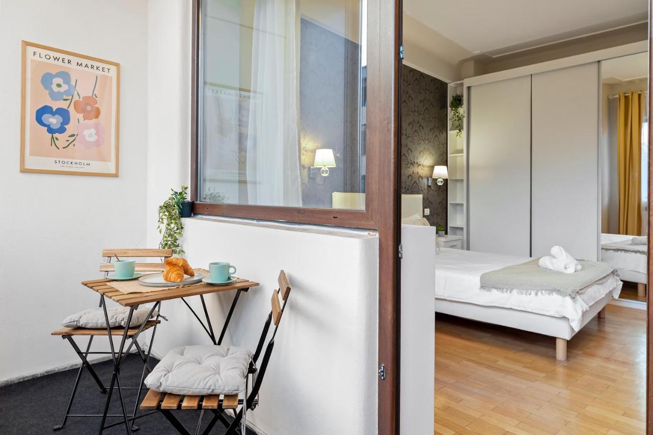 City Heart Retreat Elegant Apartment Bukarest Kültér fotó